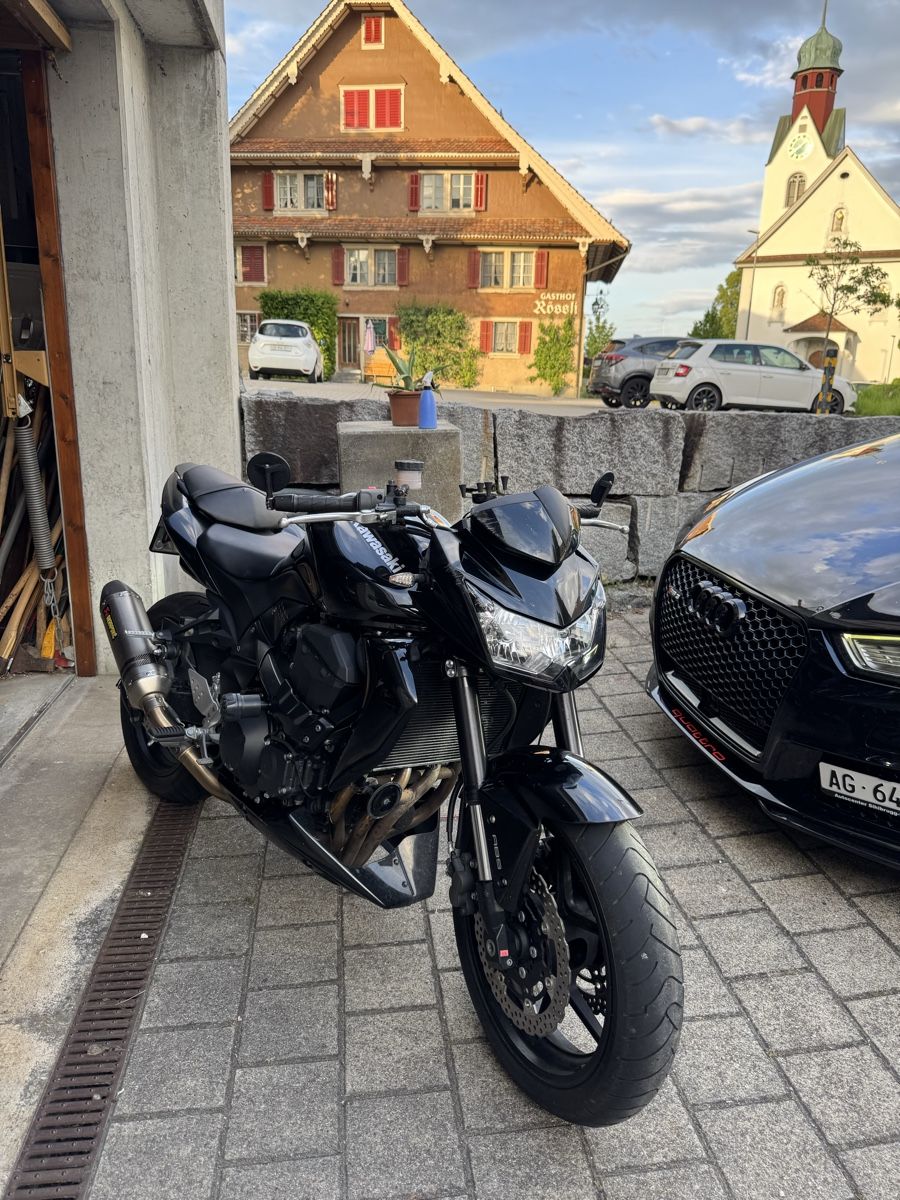 Kawasaki Strada: Kawaski Z750 – Usato da Beinwil Freiamt venduto da Kampfzwerg06