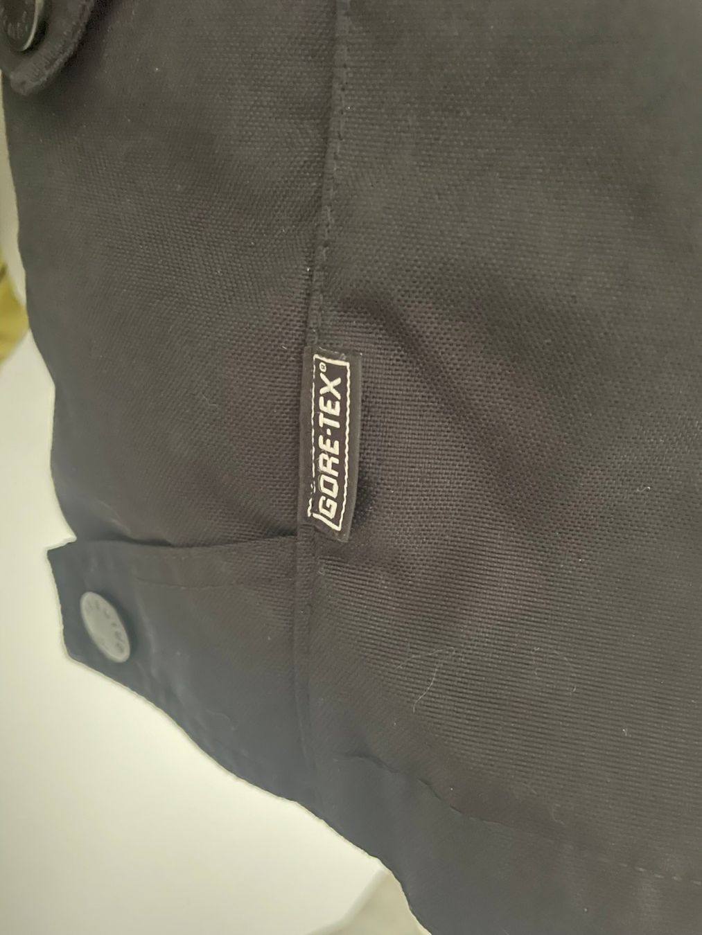 Dainese Vestes: Motorradjacke mit abnehmbarem Futter – D'occasion à Uerkheim par PocketMaster 2