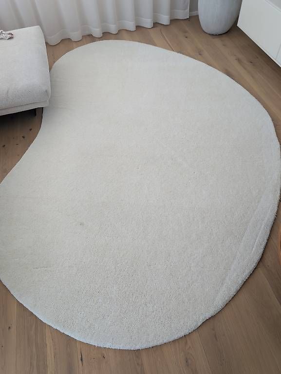 Tappeti: Teppich Schurwolle neuwertig – Nuovo e nell'imballaggio originale da Stans venduto da Aelija