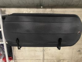 Auto-Dachbox 460 Liter  inklusive Wandhalterungsset