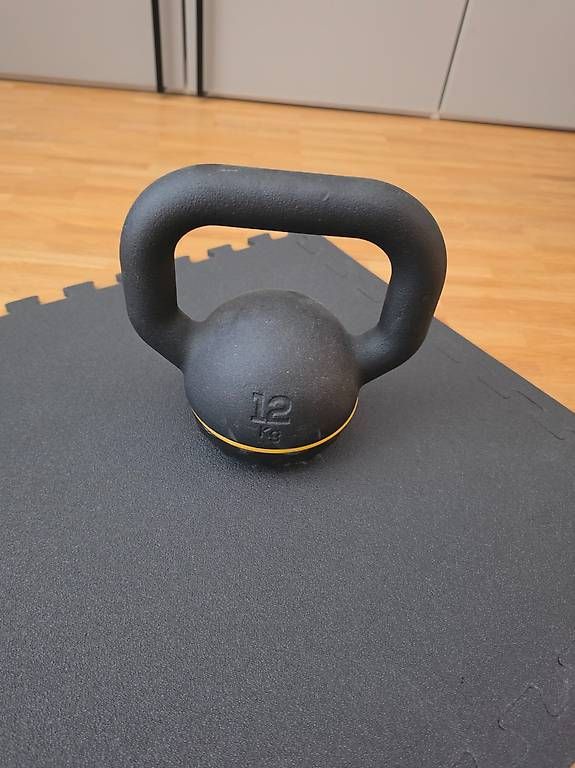 Hanteln & Gewichte: Kettlebell – Gebraucht aus Lausanne von tip_h9cl