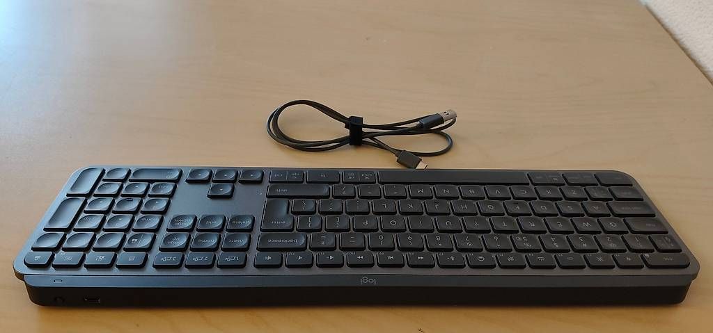Tastaturen: Logitech MX Keys S Keyboard mit US layout - neu – Gebraucht aus Bern von san_s2js 2