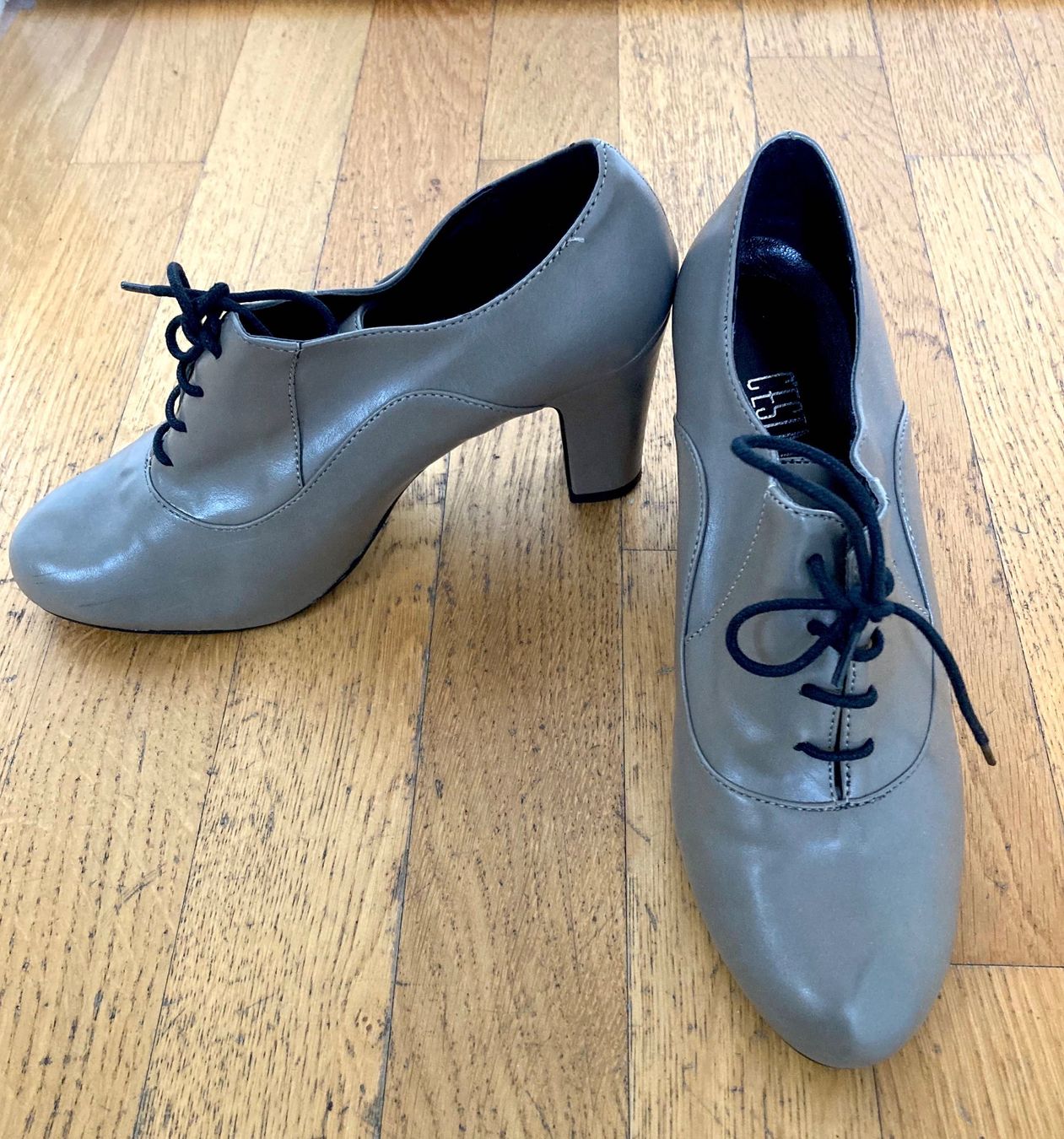 Scarpe da donna: Damenschuh, Gr. 38 – Usato da Zürich venduto da mar_6dwy 1