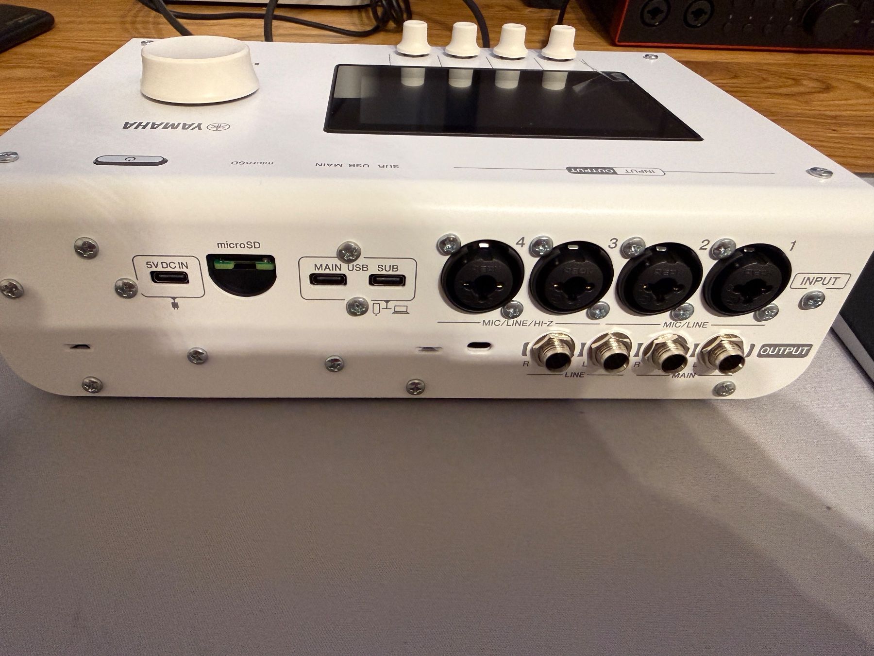Attrezzatura per studi di registrazione: Yamaha URX44C Audio Interface - Top Zustand – Nuovo e nell'imballaggio originale da Rupperswil venduto da kaiszielasko94 4