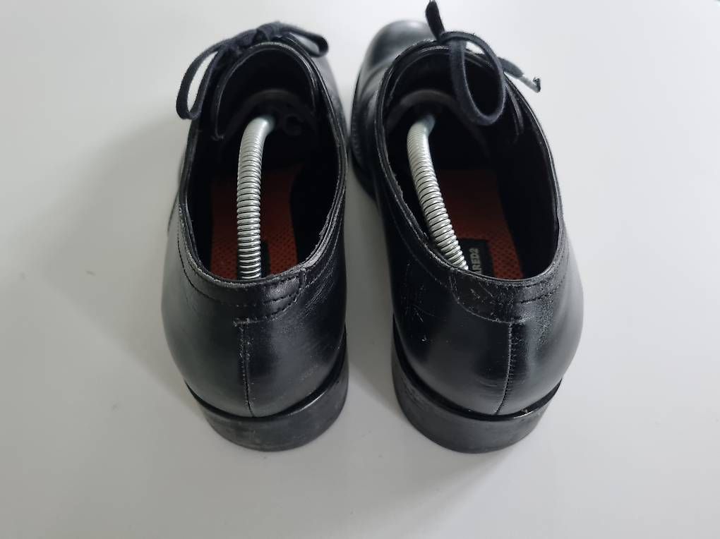 Scarpe da uomo: Dsquared2 D2 Schuhe Gr. 39 schwarz  – Usato da Hombrechtikon venduto da goe_f996 2