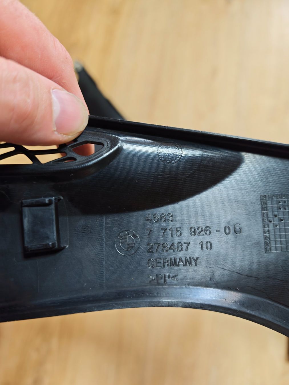 BMW Alle Motorradersatzteile: S1000rr Tank seitenverkleidung – Gebraucht aus Merlischachen von lebkuchen3 5
