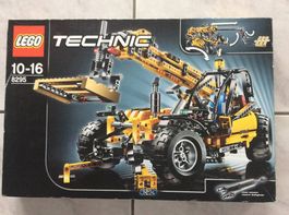 Lego Technic Teleskoplader 8295 in der Originalverpackung
