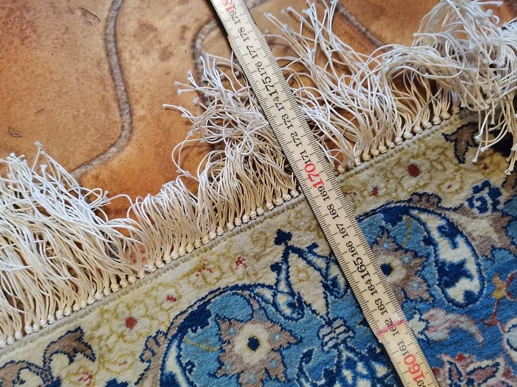 Teppiche: Isfahan Seidenteppich, Orientteppich, Isphan Teppich – Gebraucht aus Wiedlisbach von materialkreislauf 1