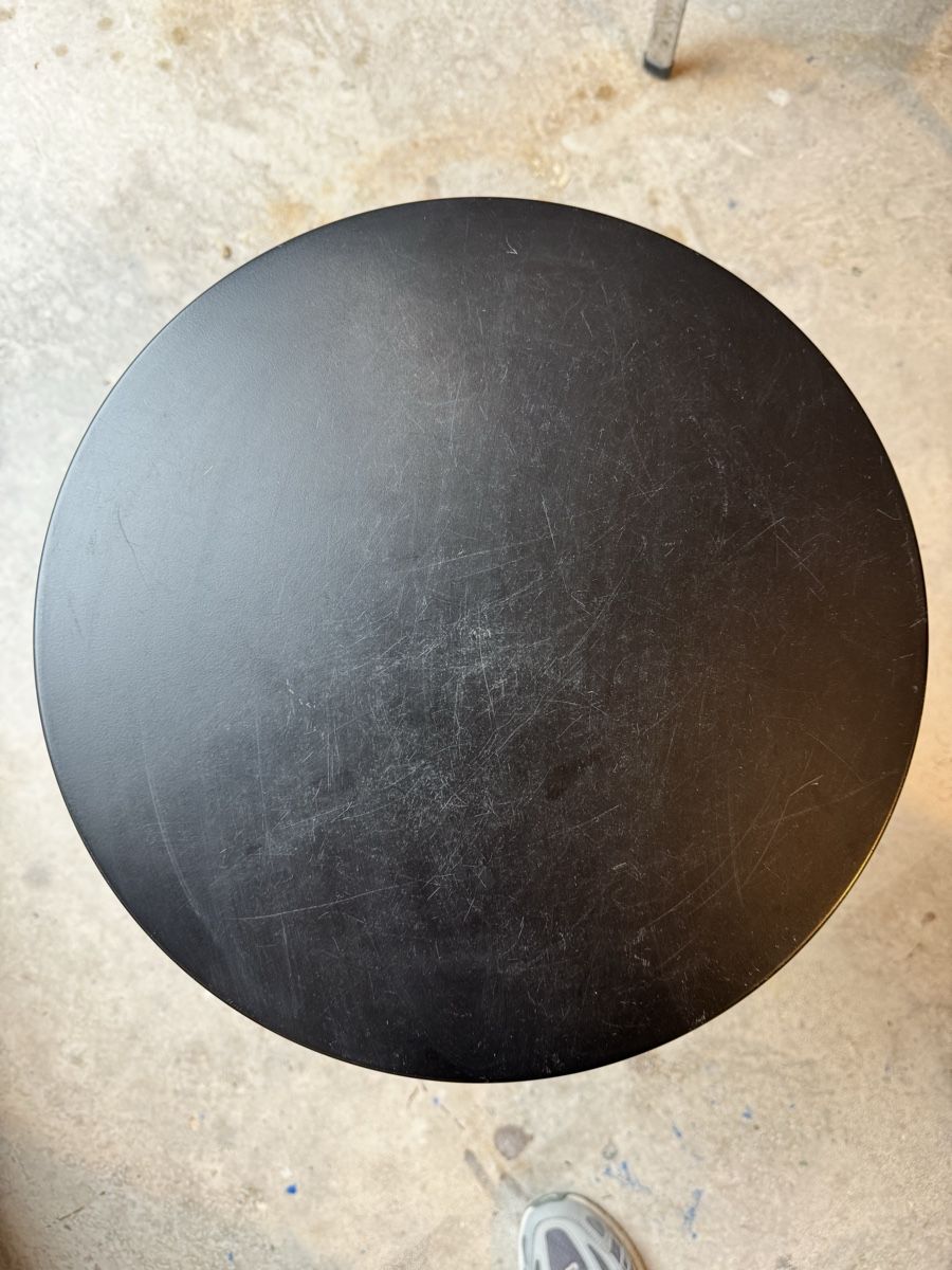 Tavoli: Beistelltisch – Usato da Luzern venduto da scueliane 1
