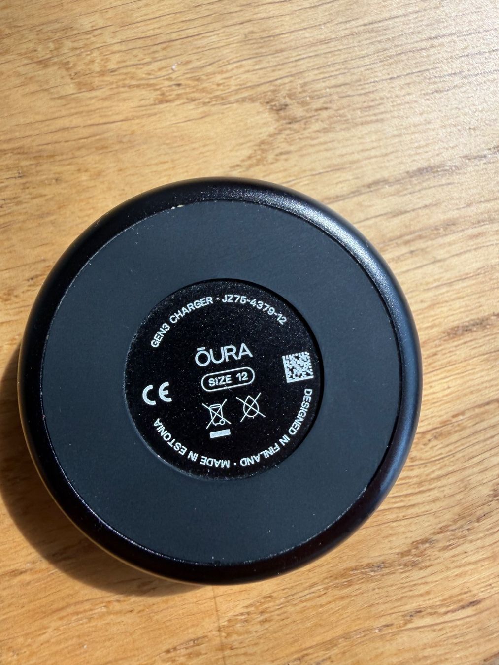 Oura Ladegeräte: Original Oura Ring Gen3 Ladegerät Grösse 12 inkl. USB-Kabel – Gebraucht aus Horgen von rei_8k7q 1