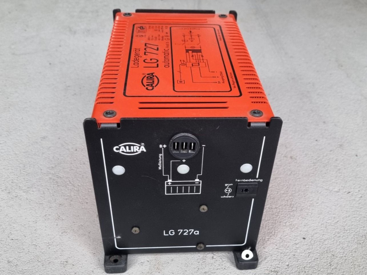 Caricatori & Batterie: Batterieladegerät 27A CALIRA LG 727 automatic – Usato da Root venduto da Damado 1