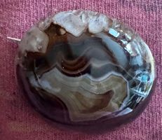 Antike Achat-Brosche mit Quarzkristall-Druse um 1880 Unikat