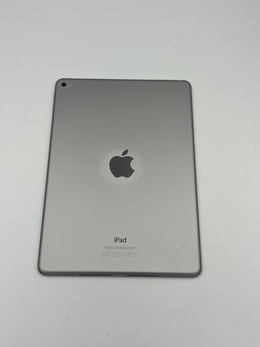 Apple Tablet PC: iPad Air 2 – Usato da Basel venduto da Xani 1