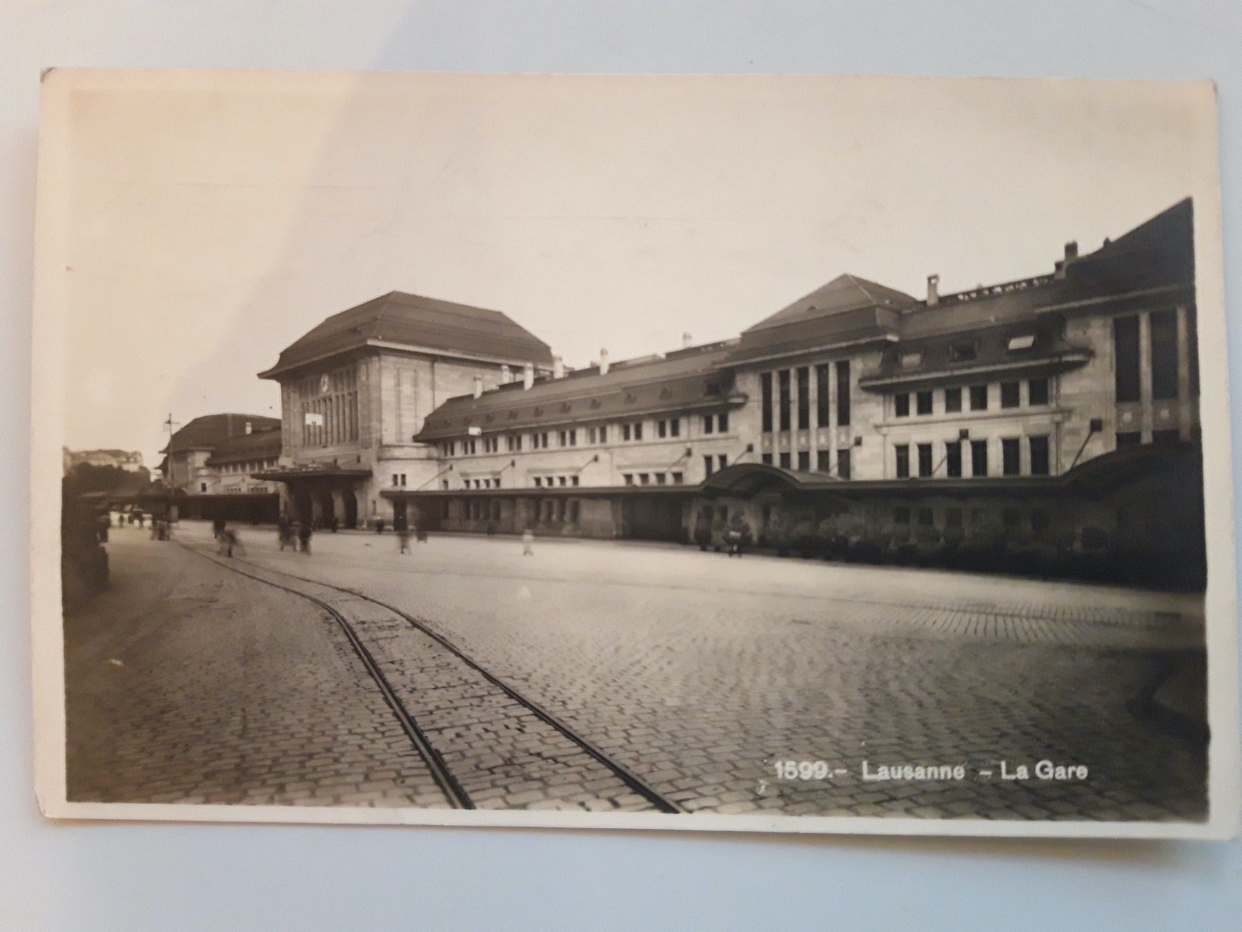 Cartoline postali: Lausanne La Gare – Usato da Sargans venduto da nicsam1815
