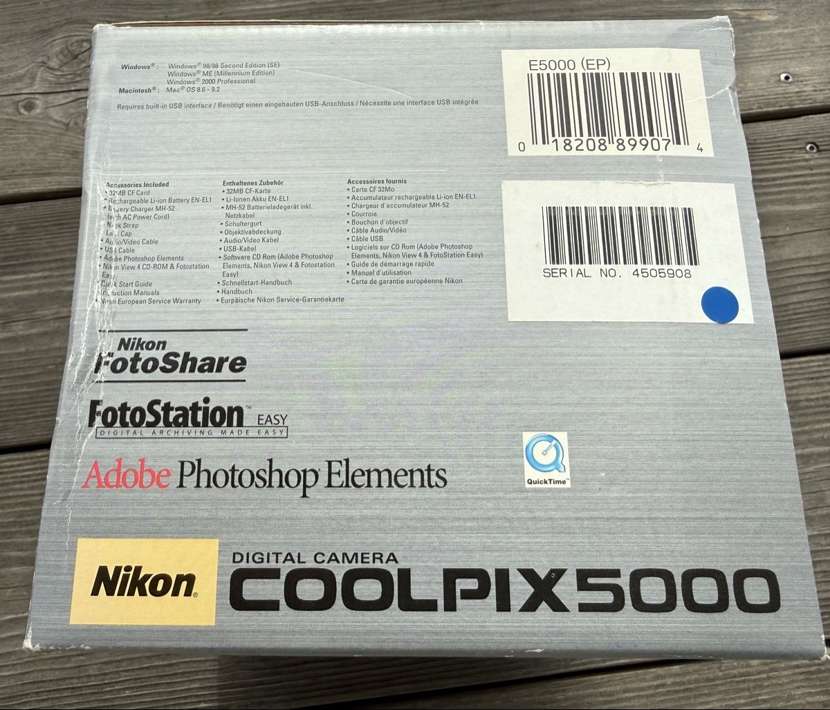 Nikon Kamera: Nikon COOLPIX5000 Digital Caméra – Gebraucht aus La Tour-de-Peilz von 3RST 1