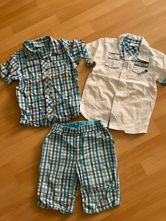 Kleiderpakette 2 T- shirts und Kurze Hose
