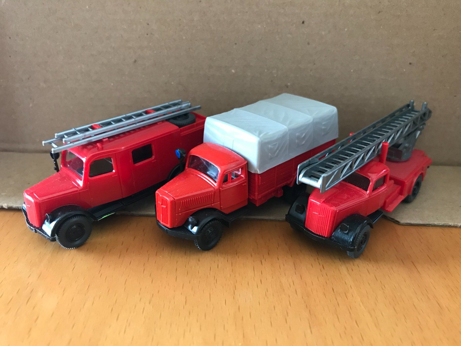 Modellini d'auto: 3x Opel LKW Feuerwehr – Usato da Luzern venduto da mey_s13