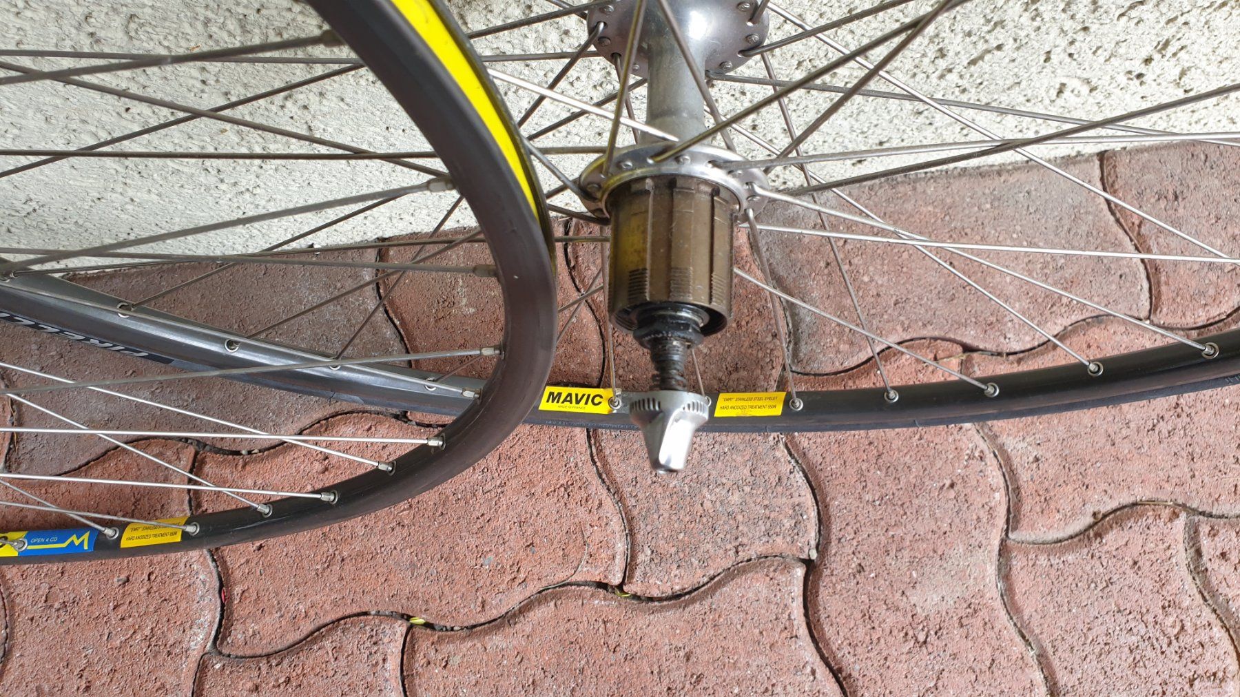 Shimano Pezzi di ricambio: Shimano RX 100 Radsatz – Usato da Luzern venduto da RJN01 2