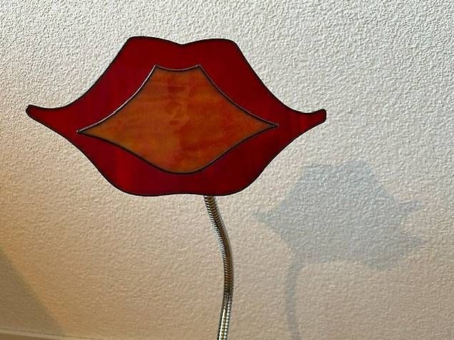 Lampade: Design Deko Lampe Lippen handgemacht – Usato da Muttenz venduto da tino_di_belmonte 2
