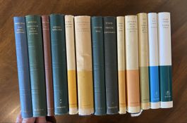 13 Bände der Reihe Manesse - Bibliothek der Weltliteratur