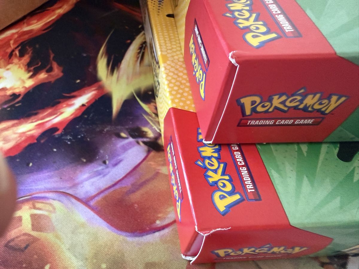 Pokémon Sammelbilder & Trading cards: Pokemon Bundle Deutsch und Englisch Heroes Mega Evolution – Neu und originalverpackt aus Sargans von XswissprimeX 4
