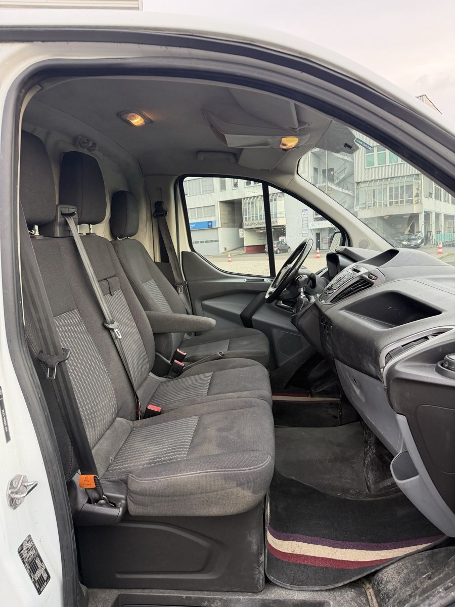 Ford Veicoli commerciali: Ford Transit Custom  – Usato da basel venduto da Dio10 6