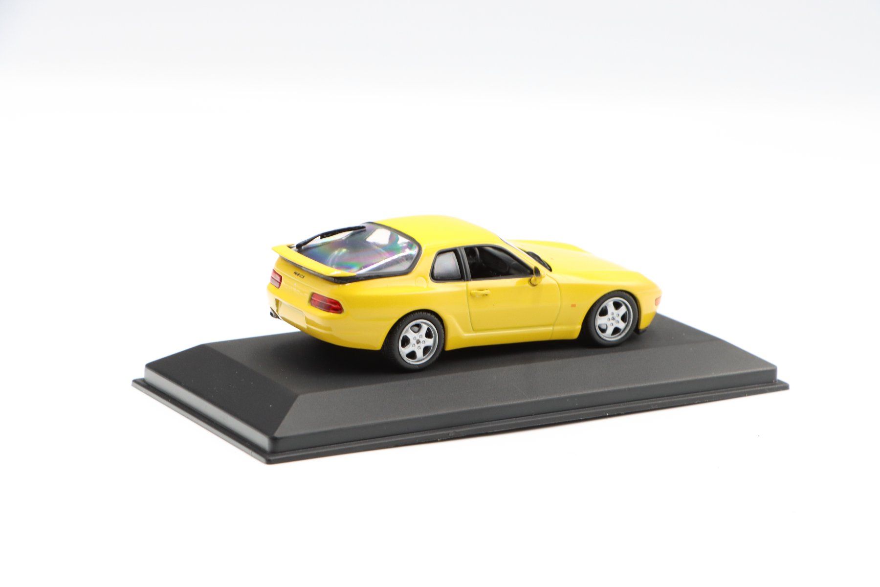 Porsche Modellautos: Porsche 968 CS 1994 1:43 Minichamps – Neu und originalverpackt aus Bühl b.Aarberg von modelldiecast 8