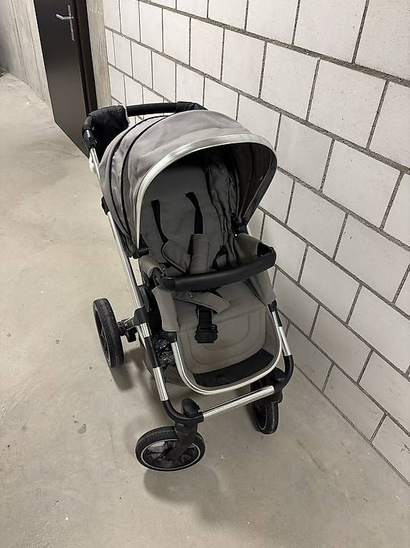 Carrozzine: Kinderwagen + Maxi Cosi – Usato da Liebefeld venduto da ste_jkr2 1