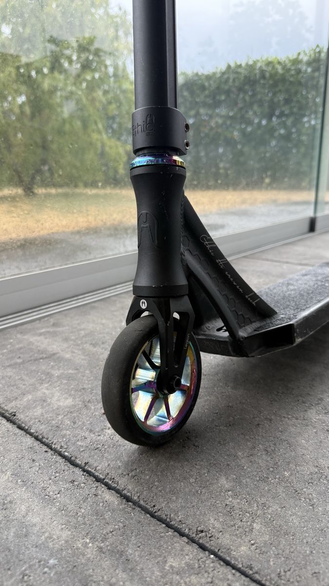 Kickboard: Ethic DTC Erawan V1 Stunt Scooter Black – Gebraucht aus Zofingen von mps.simon 2