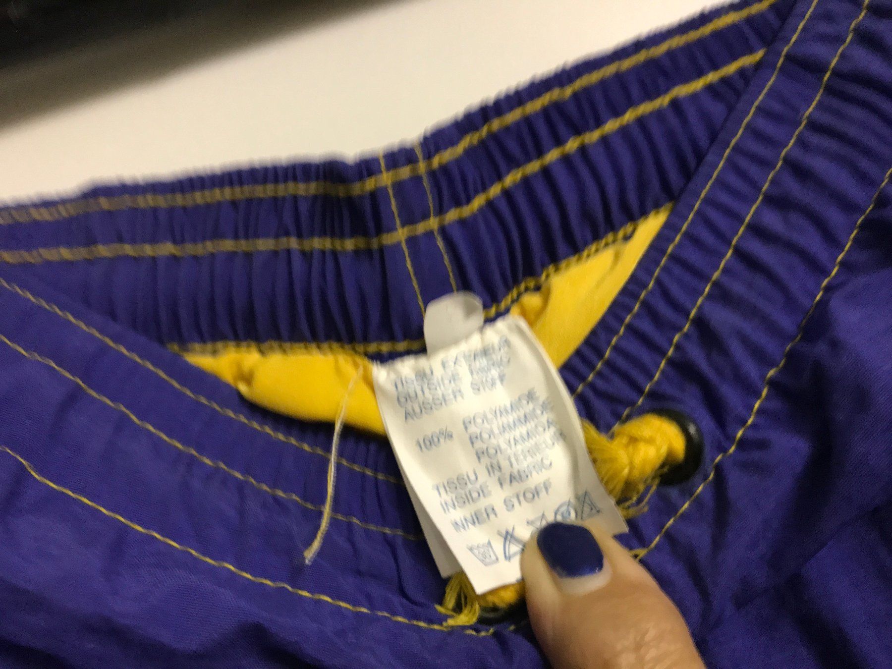 Canottiere & Pantaloni: Fahrraddress – Usato da Zumikon venduto da Uranus88 4