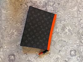 Louis Vuitton Pochette
