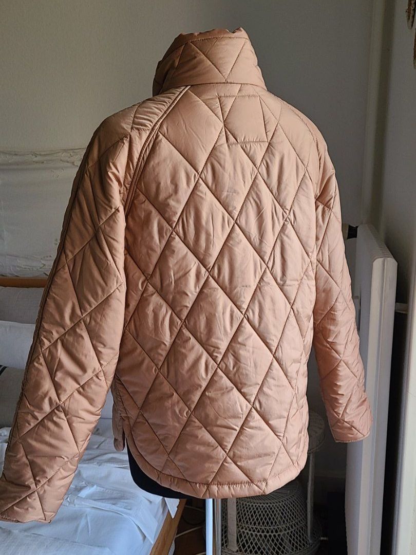 S.Oliver Giacche: Steppjacke von S.Oliver, Grösse 38 – Usato da Basel venduto da Luzora 1