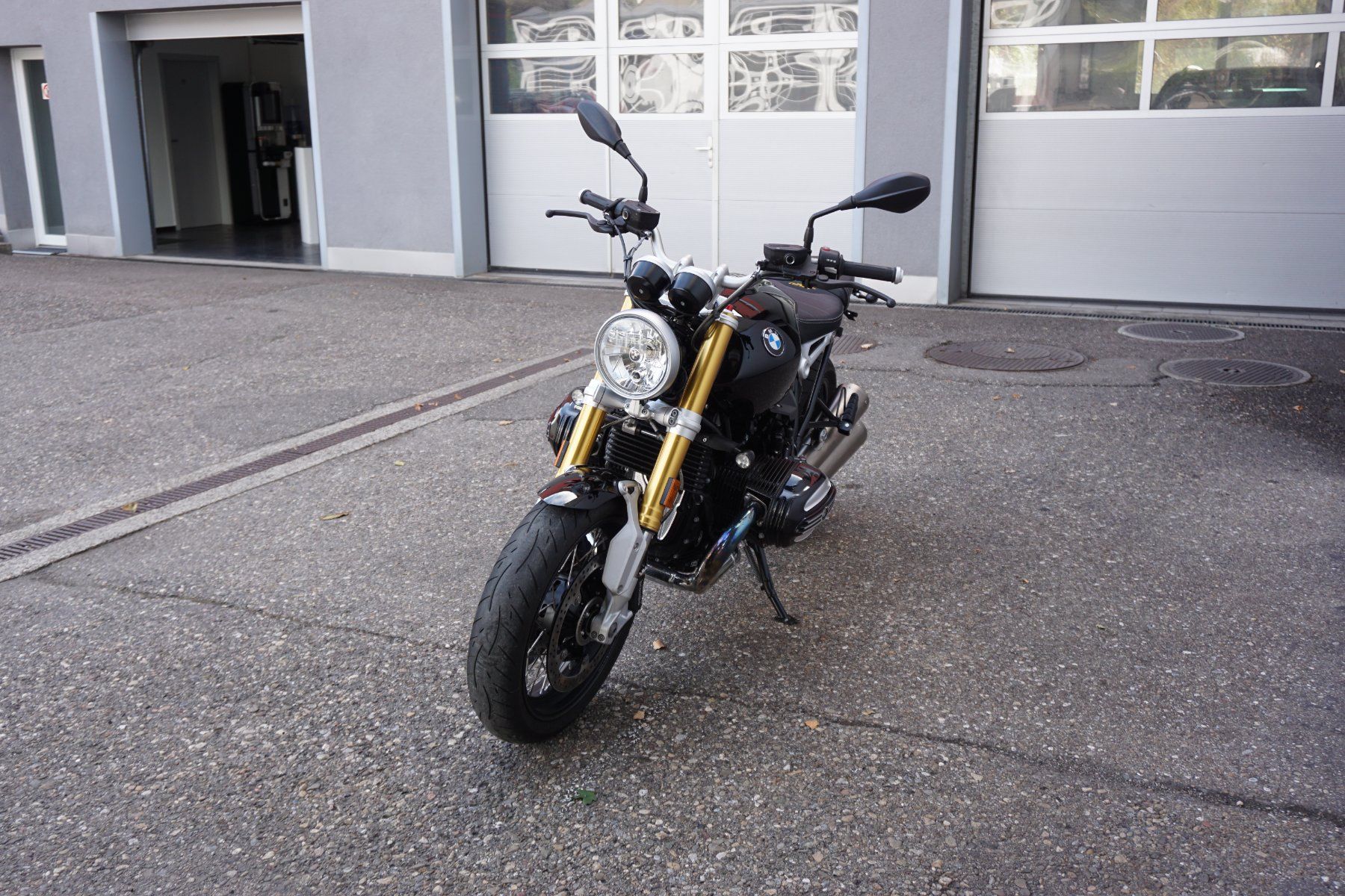BMW Strada: BMW RnineT – Usato da Tenniken venduto da Dudge 2