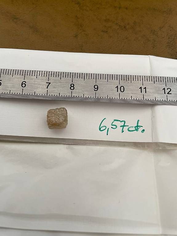 Pietre preziose: 2 Seltene Rohdiamanten, ca. 50ct. – Usato da Muttenz venduto da einfach-schoen 3