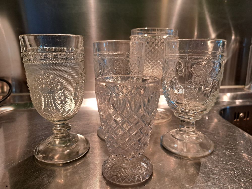 Pressglas Gläser (Gebraucht) in bad zurzach für CHF 60 – mit Lieferung ...