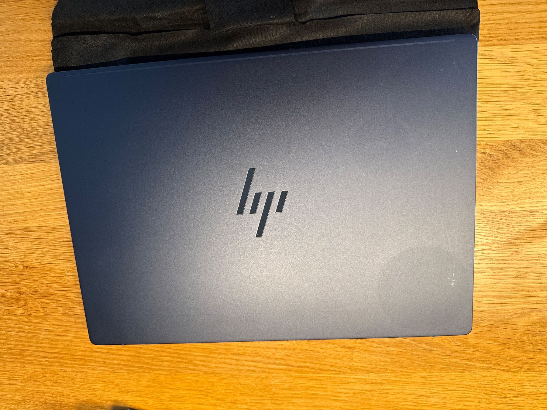 Hewlett Packard Notebooks: HP EliteBook Ultra 14" G1q Notebook – Gebraucht aus Termen von Szc_27ljr 1