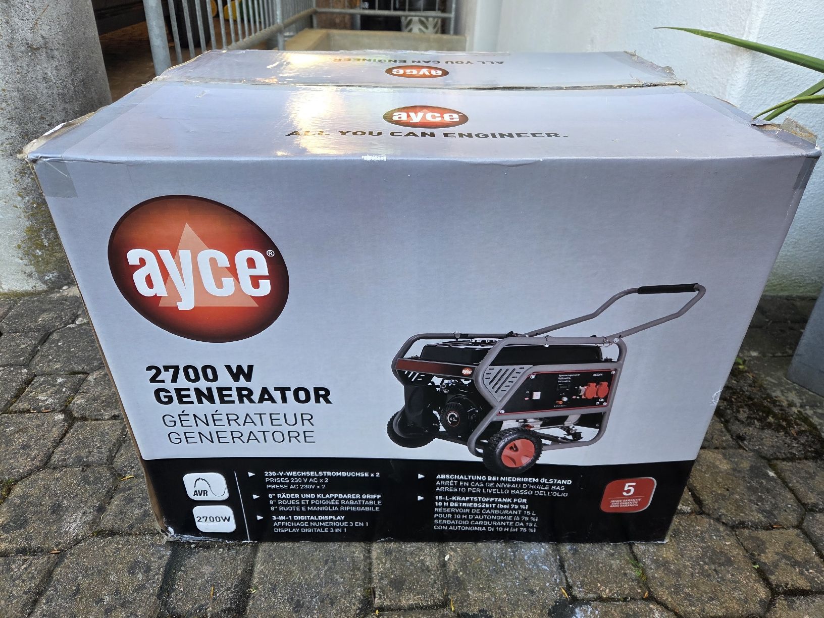Generatori di corrente: NEUER Ayce Generator 2700W CH Modell – Nuovo e nell'imballaggio originale da Schaffhausen venduto da Octo2