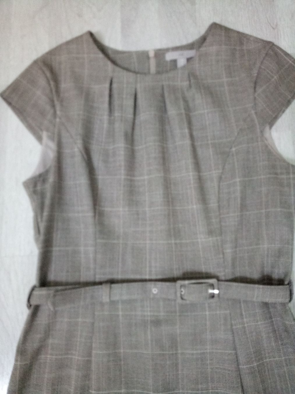 Robes: Kleid H&M kariert braun Grösse 36  – Neuf (Voir description) à Volketswil par Car1