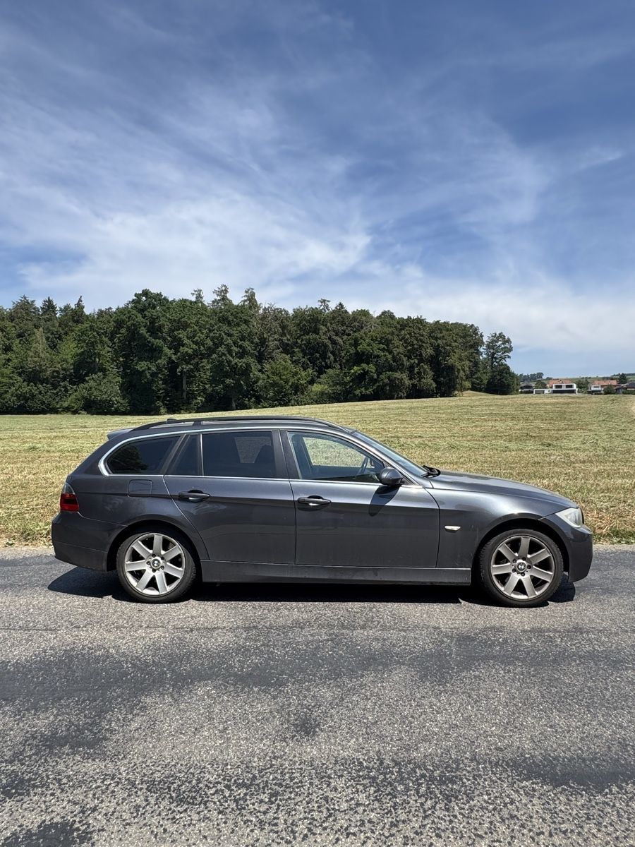 BMW Autos: BMW 325xi Automat MFK – Gebraucht aus Meisterschwanden von bmw1237 3