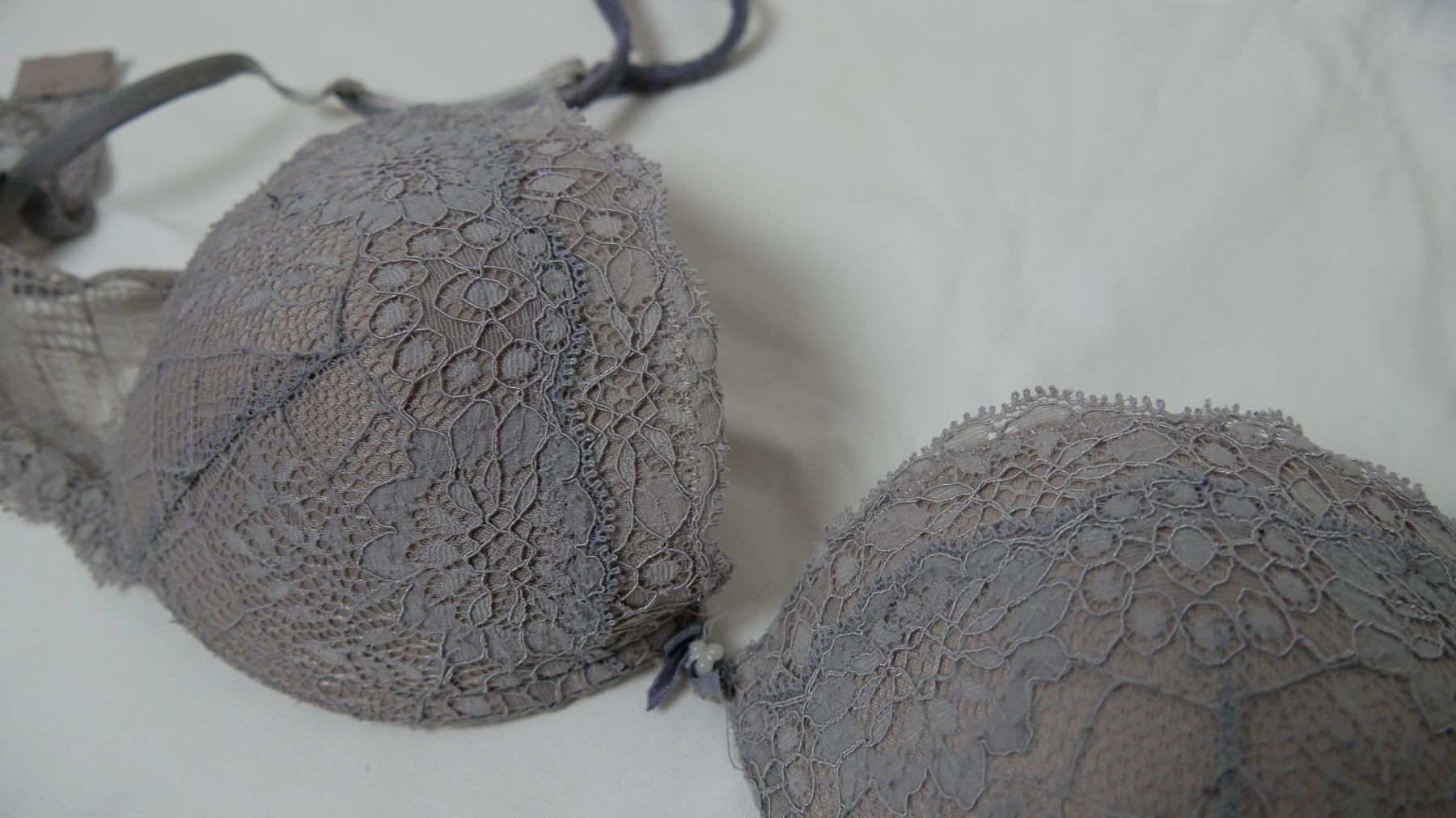 Intimissimi Altra biancheria intima: Intimissimi Push Up BH 75B – Usato da Zürich venduto da julia_vina 1
