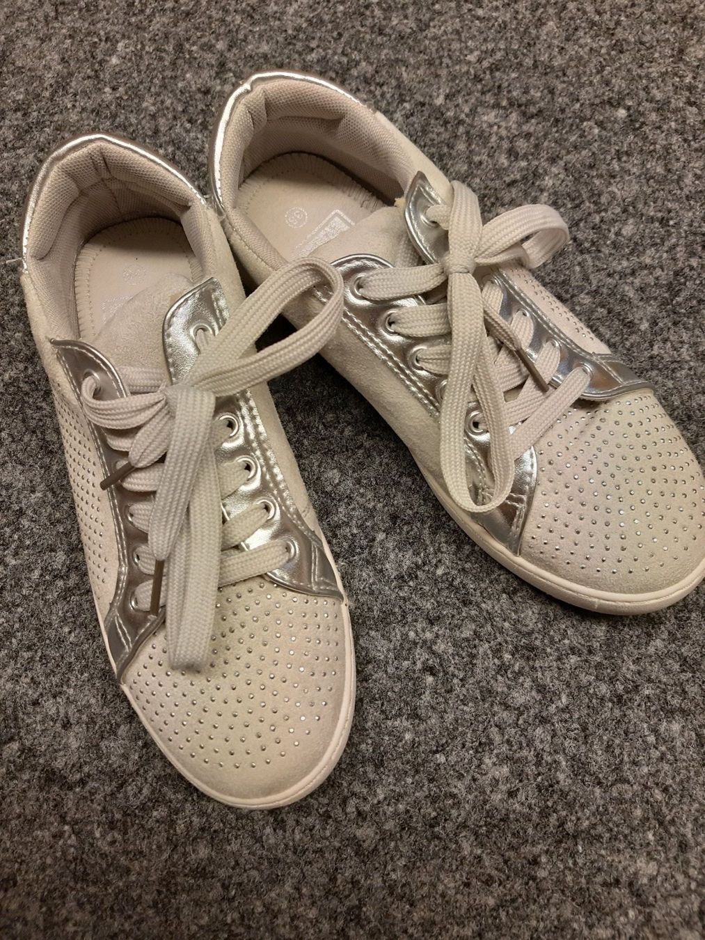 Scarpe da donna: Schuhe Gr. 38 – Usato da Schmitten venduto da JasiStern 2