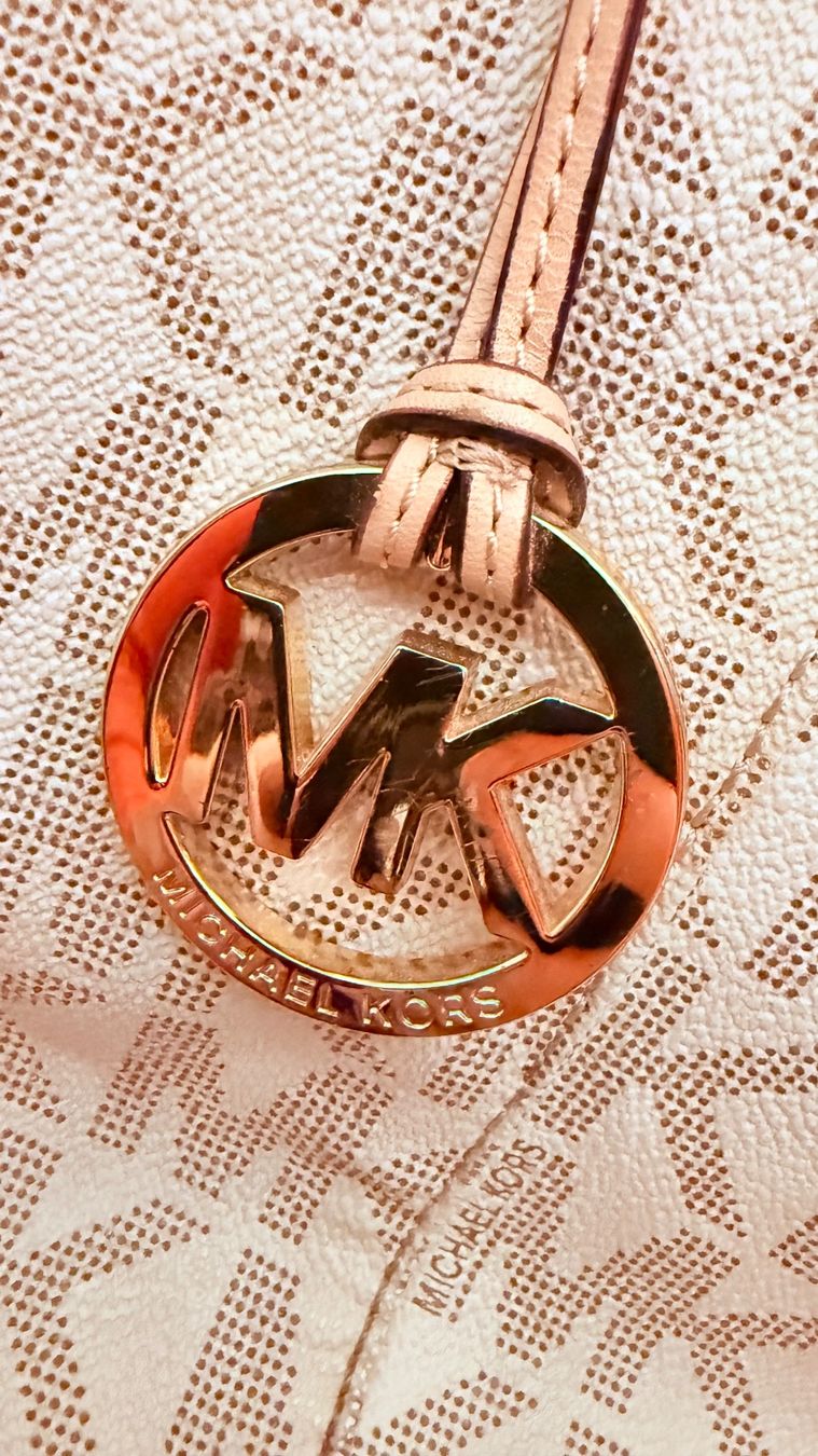 Michael Kors Borse da donna: • Michael Kors Tasche • – Usato da Basel venduto da mendoza13 2