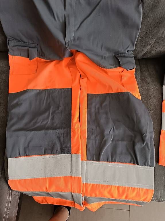 Hosen: Arbeitshosen – Gebraucht aus Wohlen AG von jmo_wjv2 1