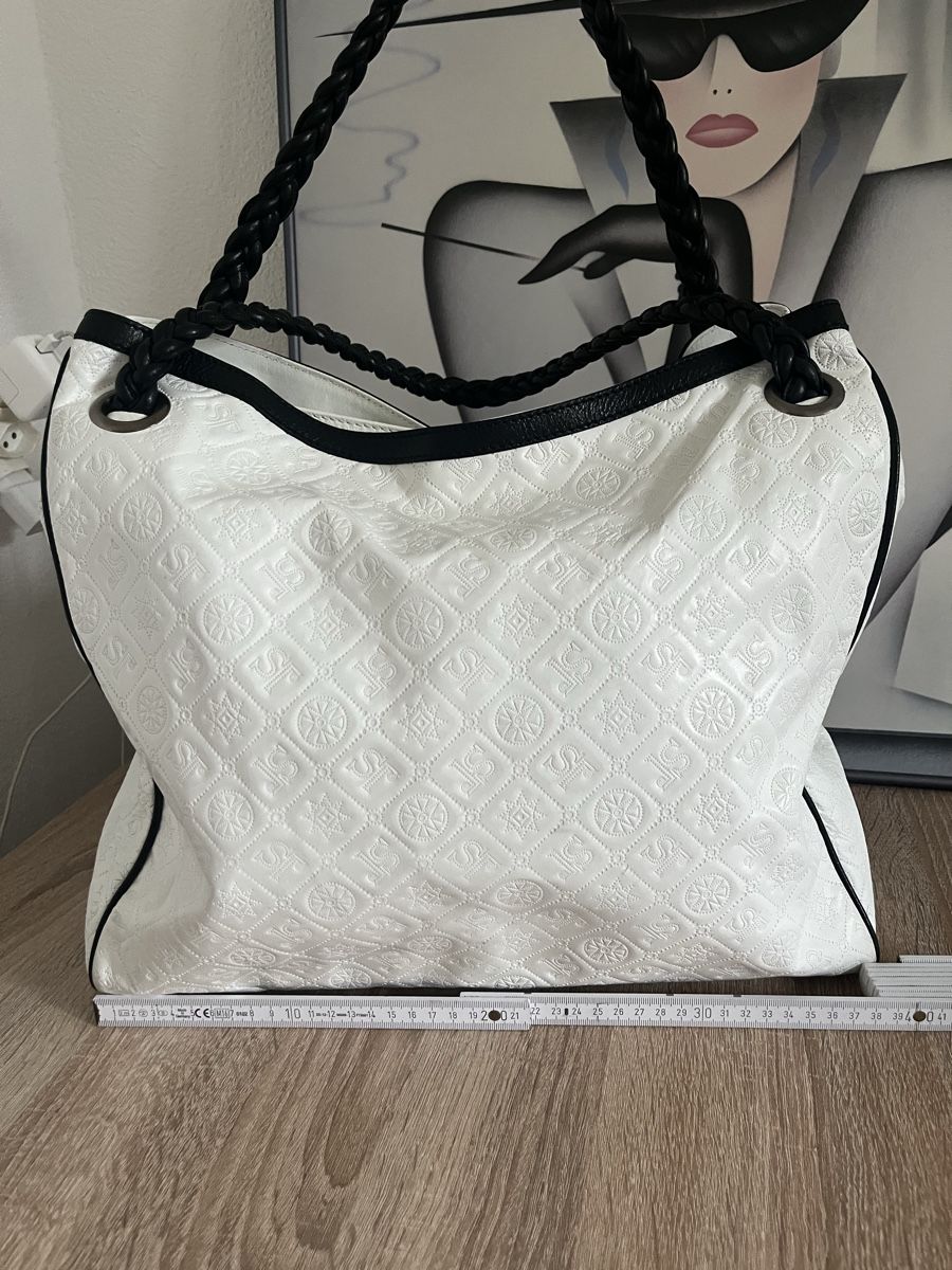 Silvio Tossi Borse da donna: Tasche – Usato da Brugg AG venduto da Ljubinka0410