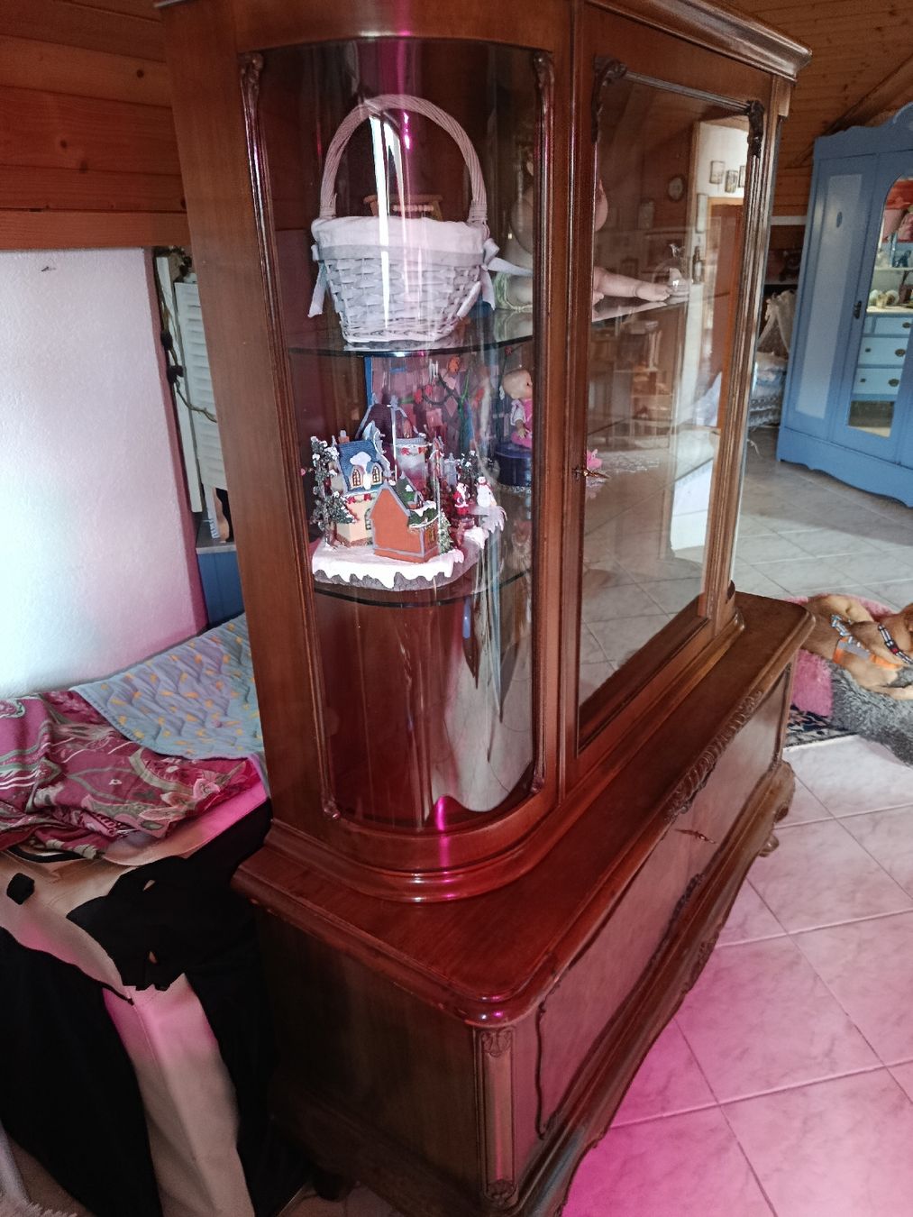 Vitrinen: Alte Vitrine – Gebraucht aus Ebnat Kappel von samsibamsi 1