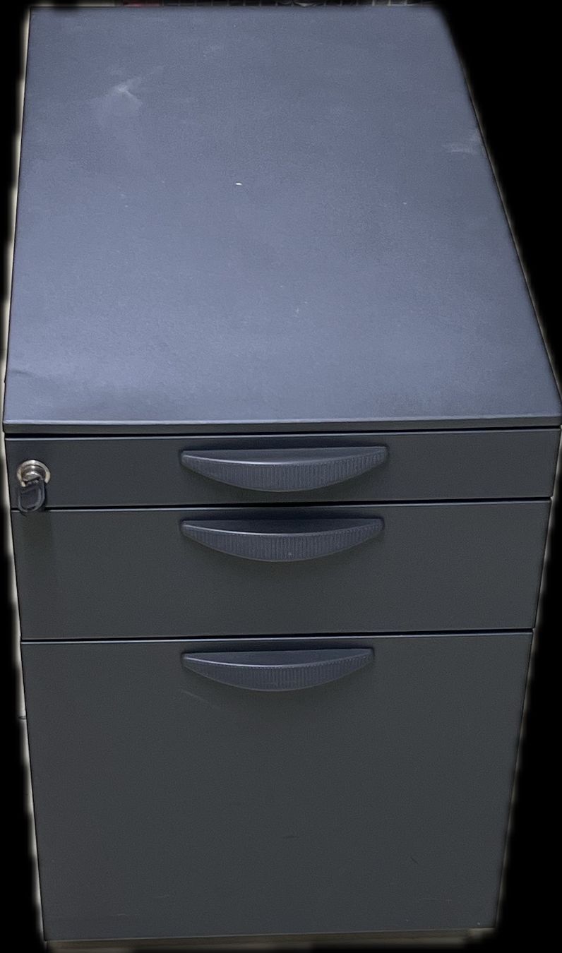 Banconi: 3 x Rollcontainer Büro – Usato da Steinhausen venduto da Hemi2 1