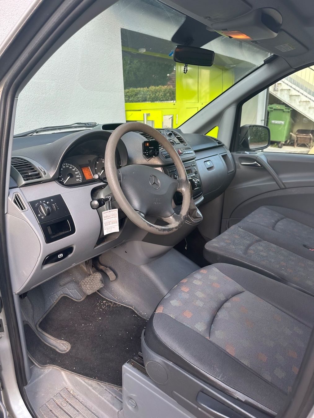 Mercedes-Benz Veicoli commerciali: Mercedes Benz Vito 115 CDI lange Version – Difettoso da Uznach venduto da Deer1 4