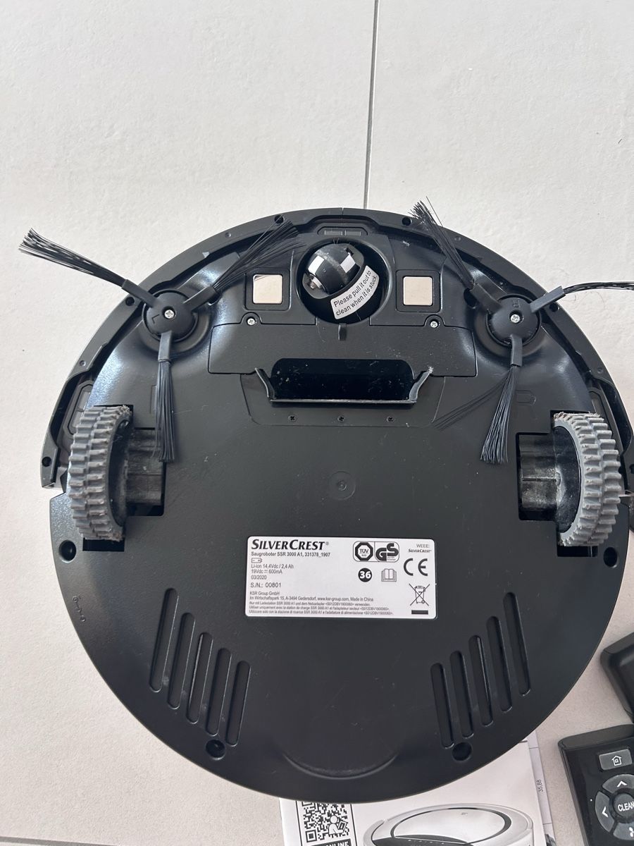 Aspirateurs & Accessoires: Roboter Staubsauger – D'occasion à Lengnau BE par rah_zxs6 2