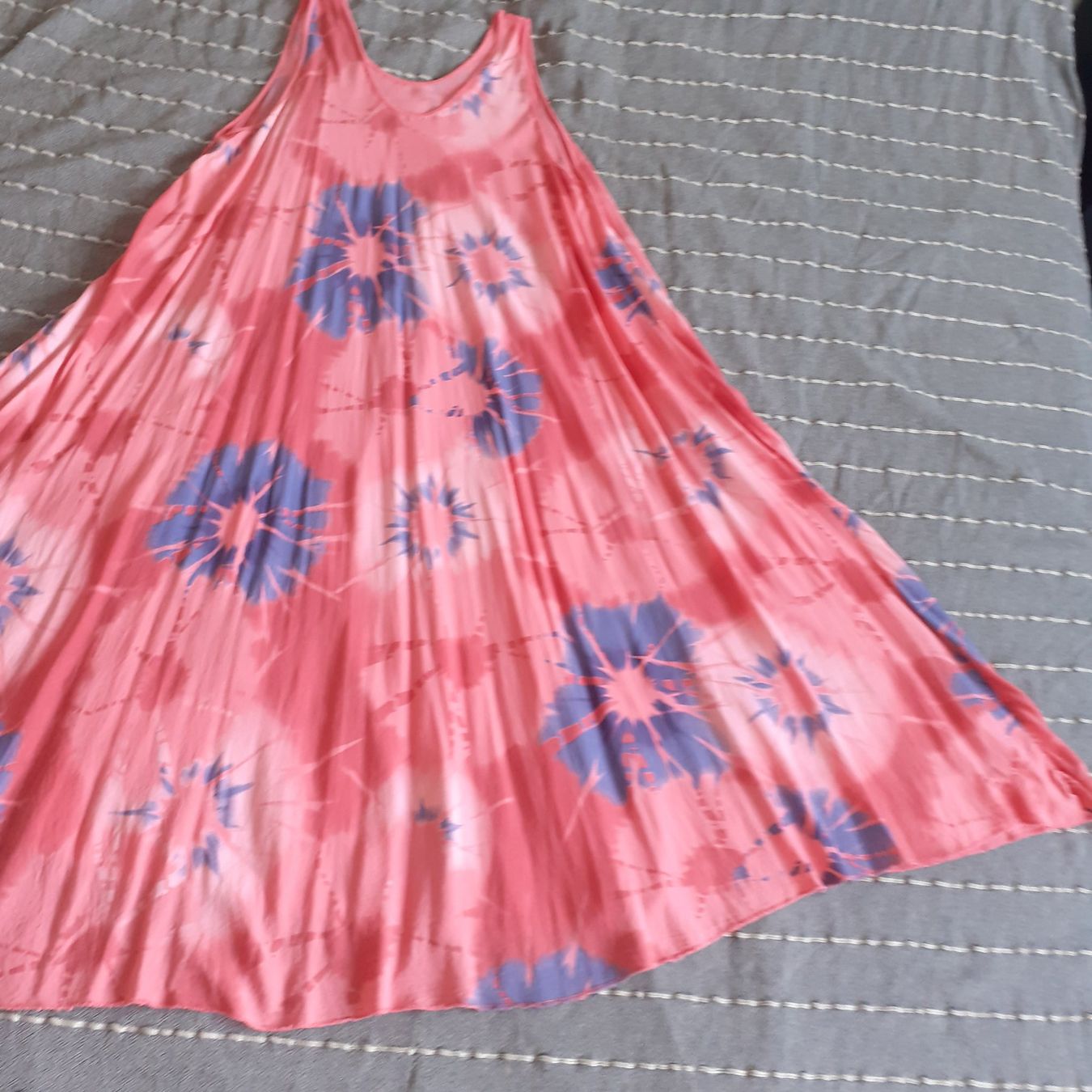 Kleider: Langes Strandkleid, S-M – Gebraucht aus Bern von Solarsystem 9