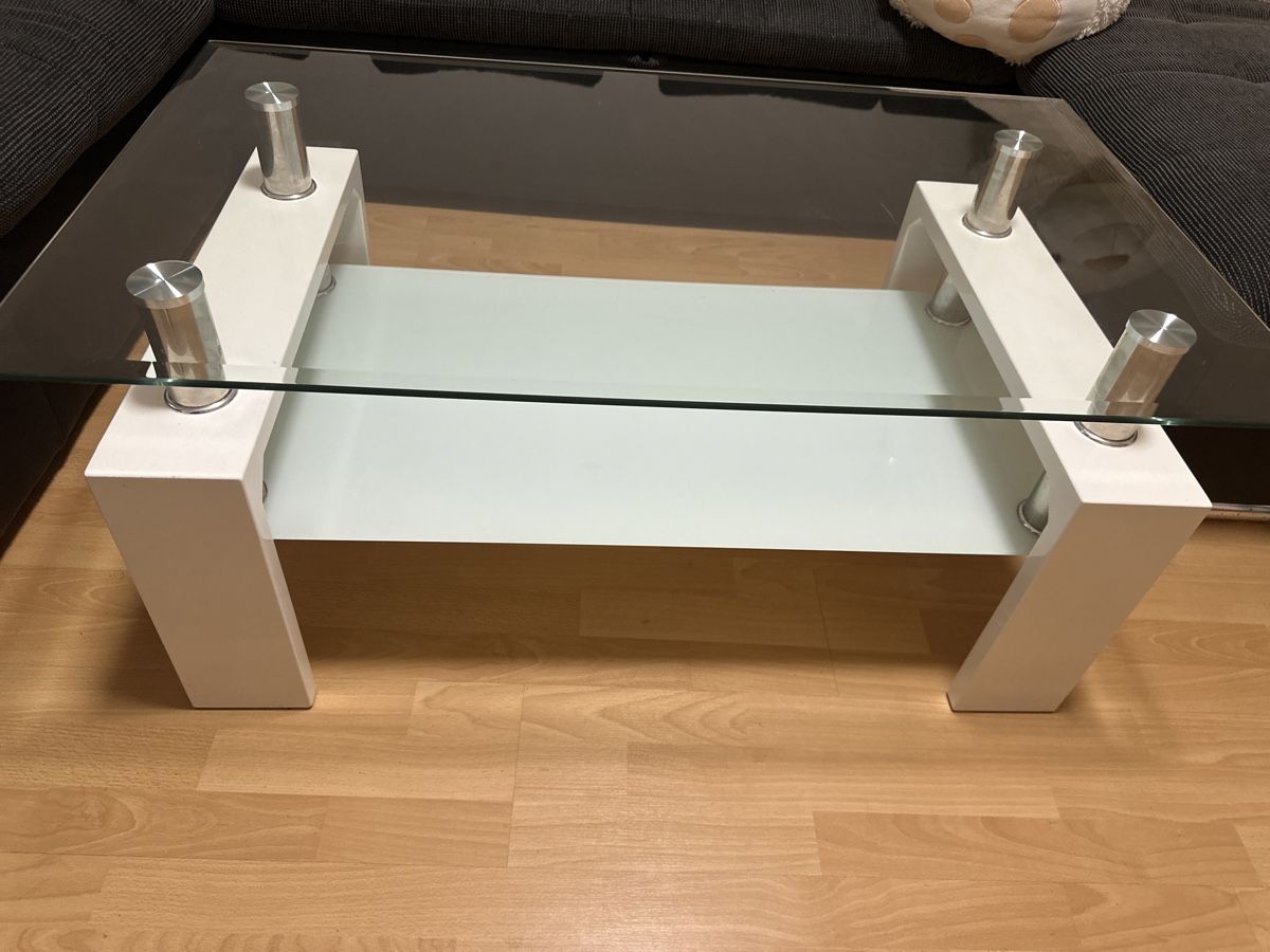 Tavoli: Stilvoller Couchtisch mit Glasplatte – Usato da Wynau venduto da xRahelx 4